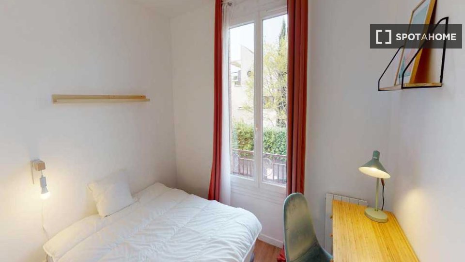 Double room Paris, 11 beds, 190m² — photo 20
