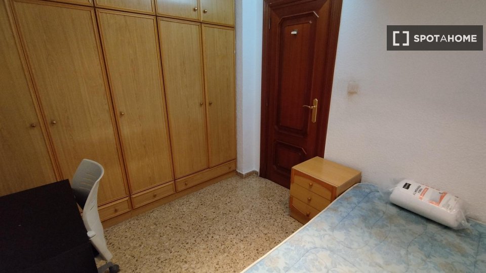 Double room Valencia, 4 beds — photo 2