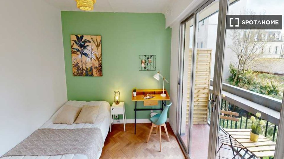 Double room Paris, 5 beds, 110m² — photo 26