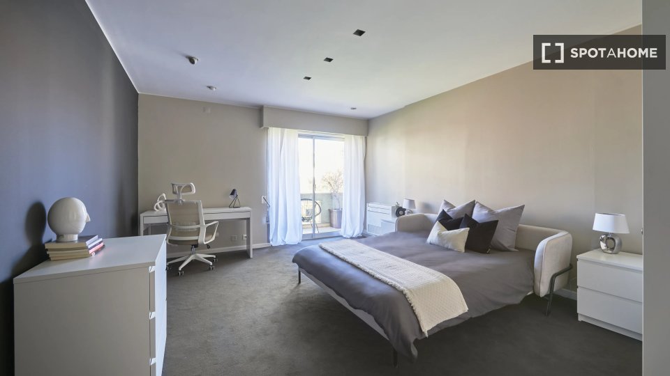 Double room Lisbon, 9 beds — photo 6