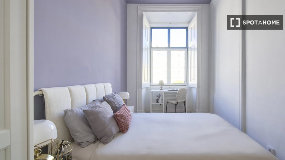 Double room Lisbon, 9 beds — photo 11