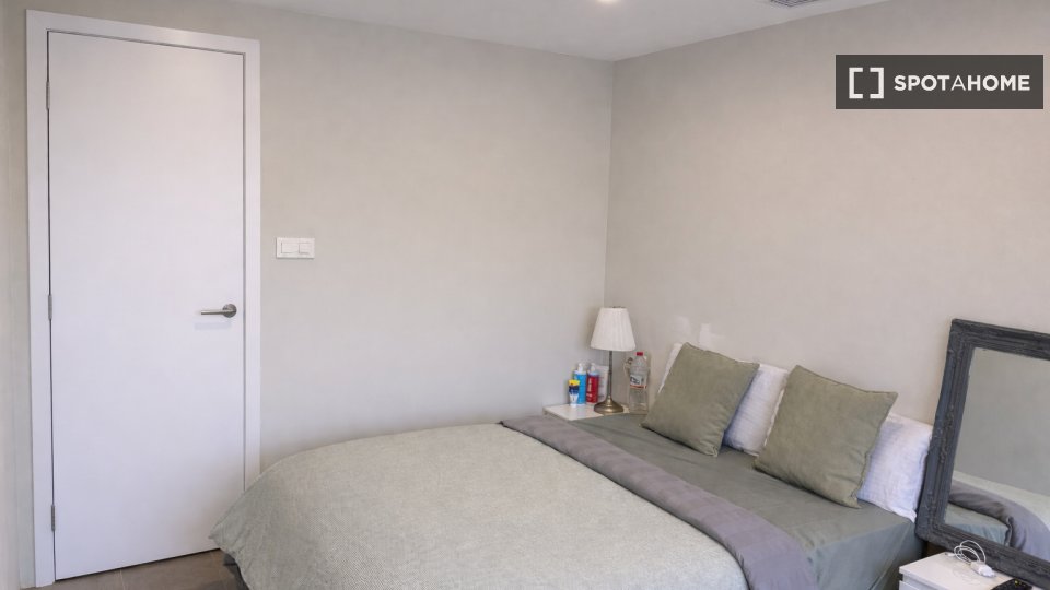 Double room Cartagena, 4 beds, 85m² — photo 1