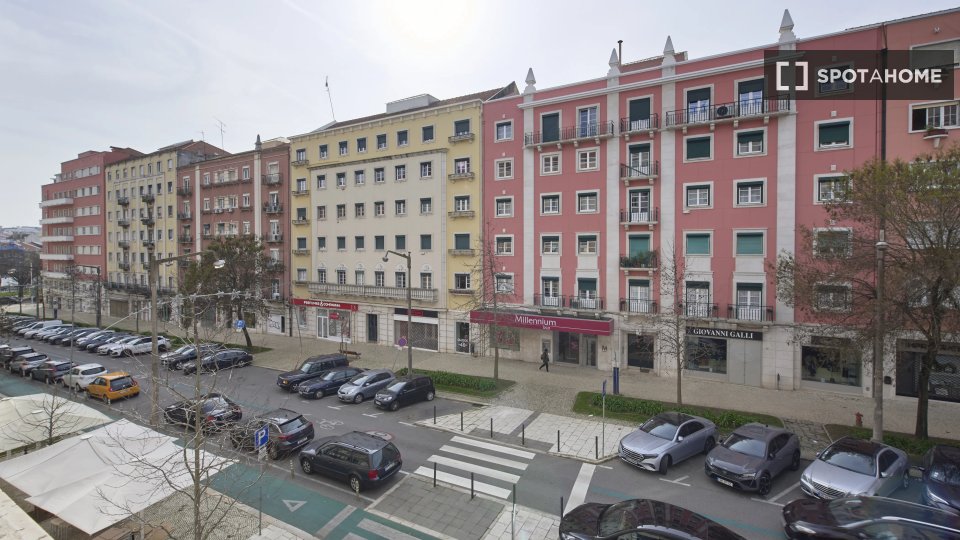 Double room Lisbon, 7 beds — photo 5