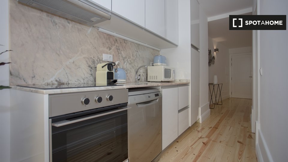 Apartment Porto, 2 beds, 80m² — photo 15