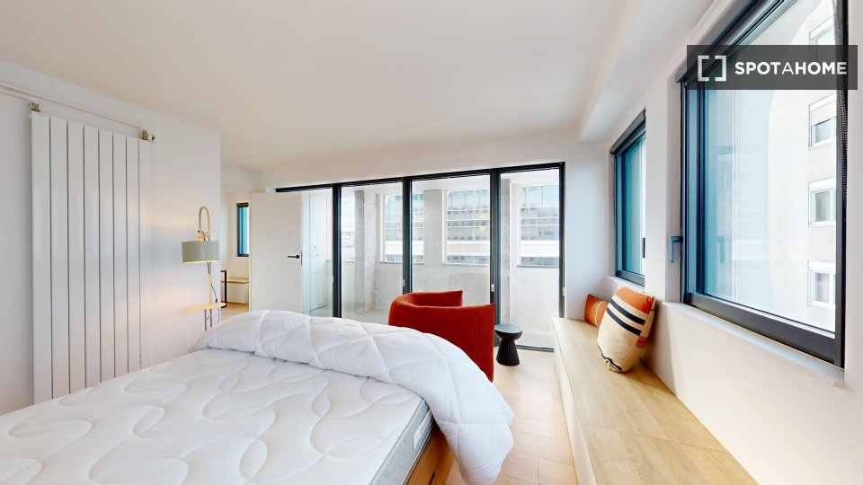 Double room Paris, 12 beds — photo 12