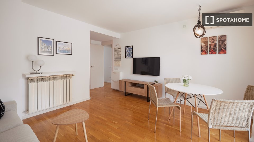 Apartment Barcelona, 2 beds, 75m² — photo 14