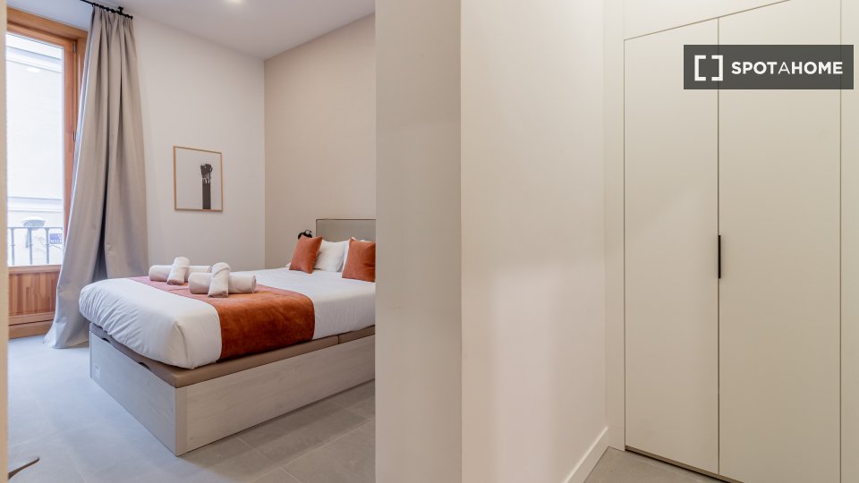 Apartment Madrid, 3 beds — photo 2