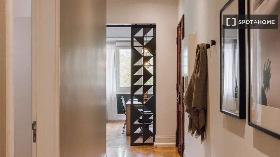 Apartment Lisbon, 2 beds — photo 9