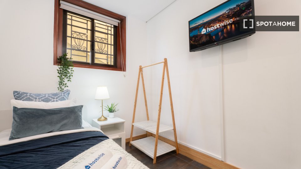 Double room Porto, 5 beds — photo 3