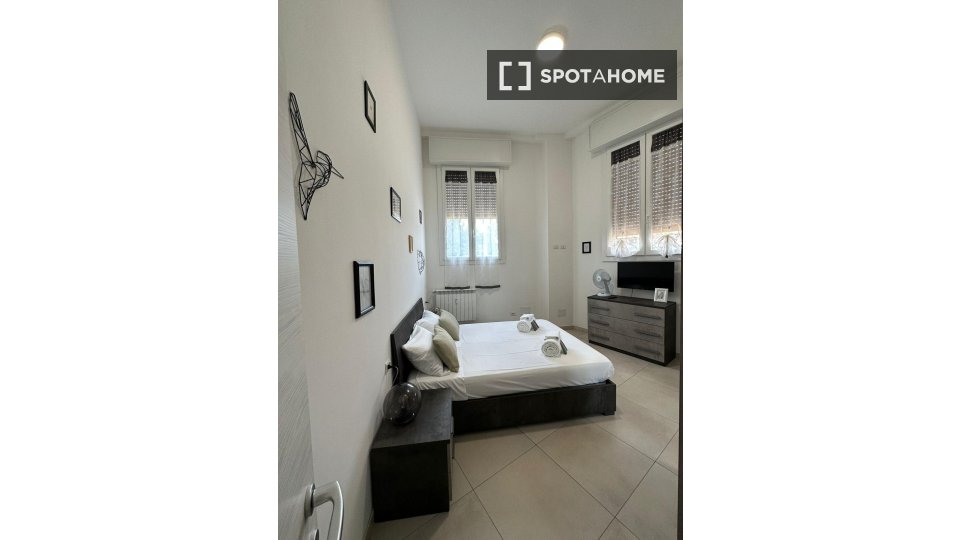 Apartment Milan, 1 bed — photo 1