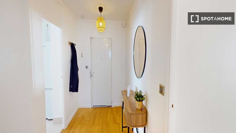 Double room Paris, 5 beds, 90m² — photo 4