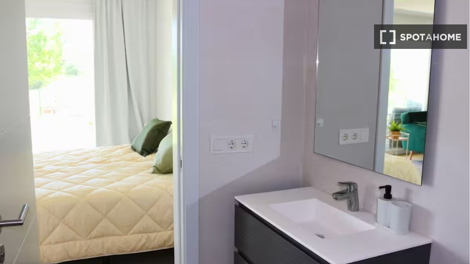 Apartment Malaga, 2 beds — photo 3