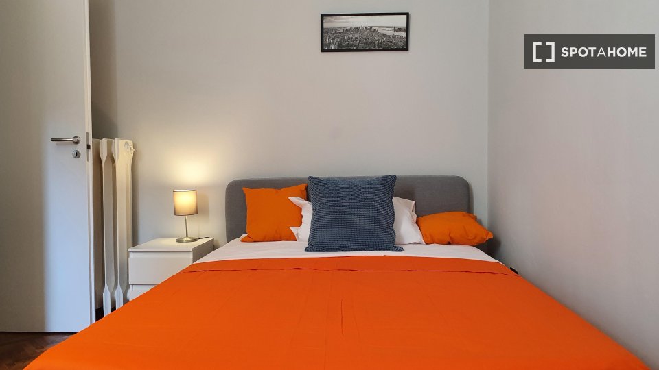 Double room Milan, 4 beds — photo 5