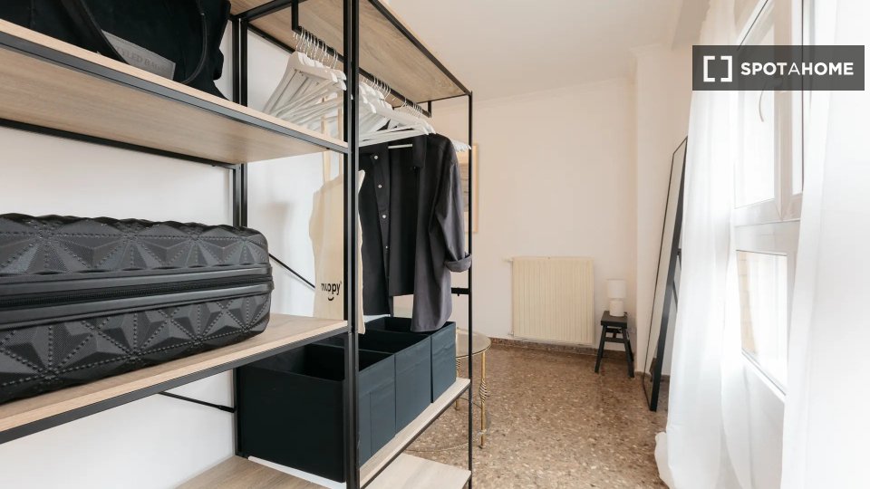 Double room Valencia, 4 beds — photo 3