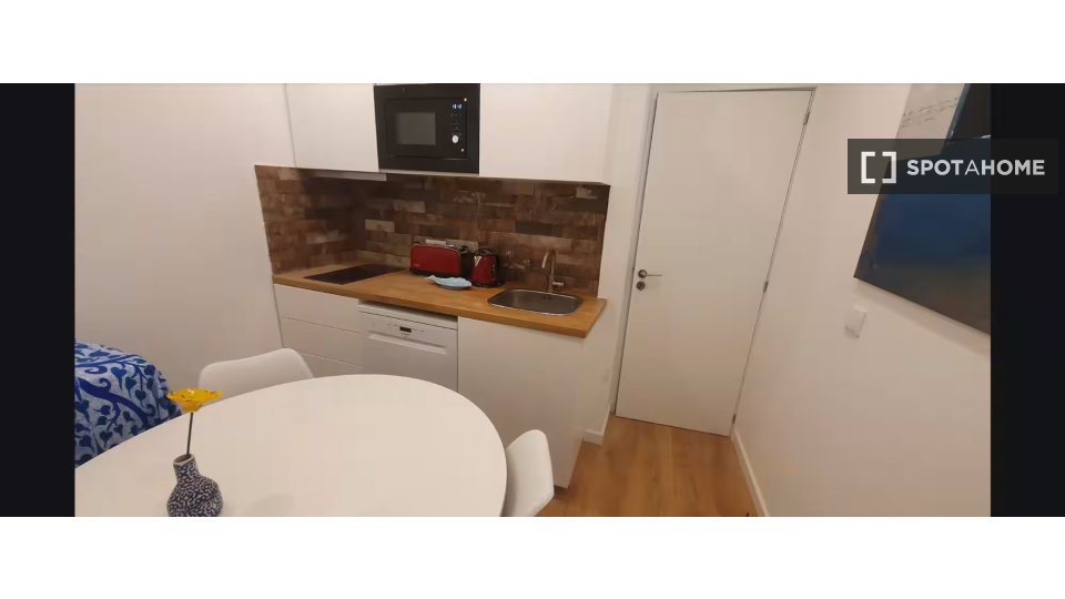 Apartment Lisbon, 3 beds — photo 4