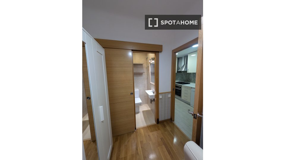 Camera doppia Barcellona, 4 camere, 84m² — foto 13