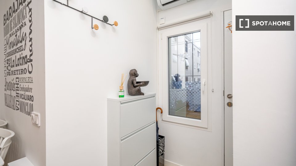 Apartment Madrid, 2 beds, 50m² — photo 13
