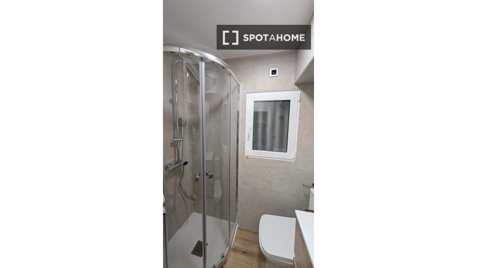 Apartment Madrid, 1 bed, 35m² — photo 46