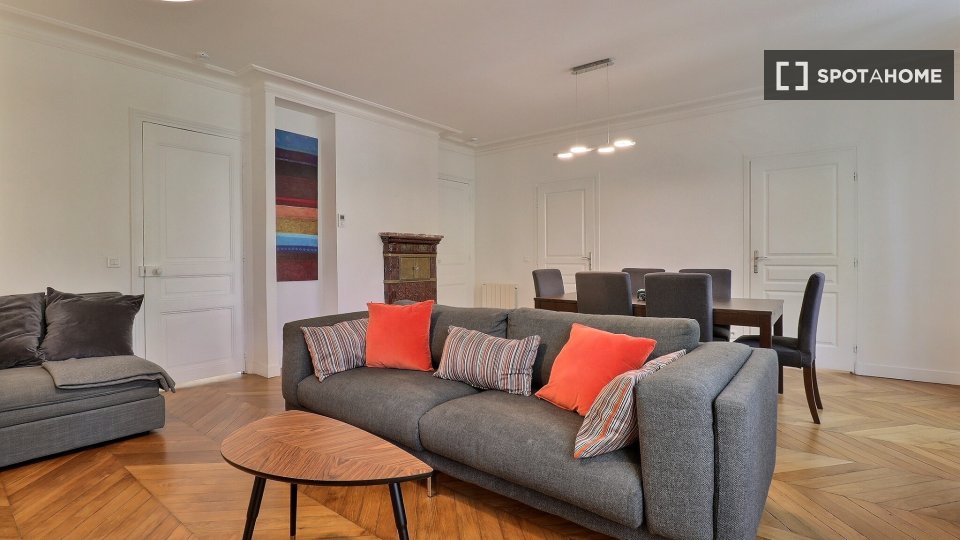 Apartment Paris, 1 bed, 77m² — photo 12