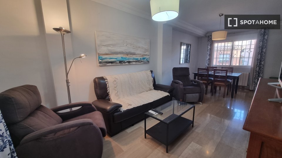 Apartment Granada, 3 beds, 180m² — photo 7