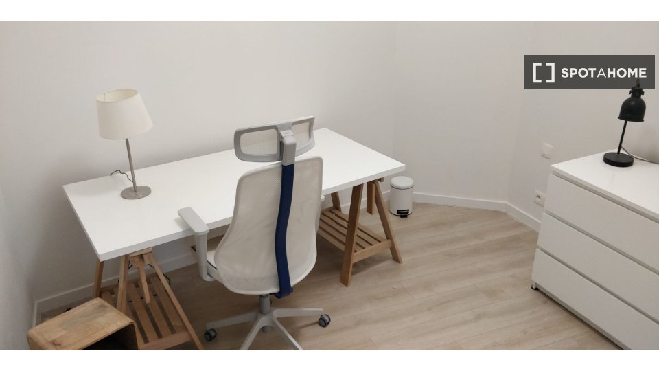 Apartment Brussels, 2 beds, 67m² — photo 17