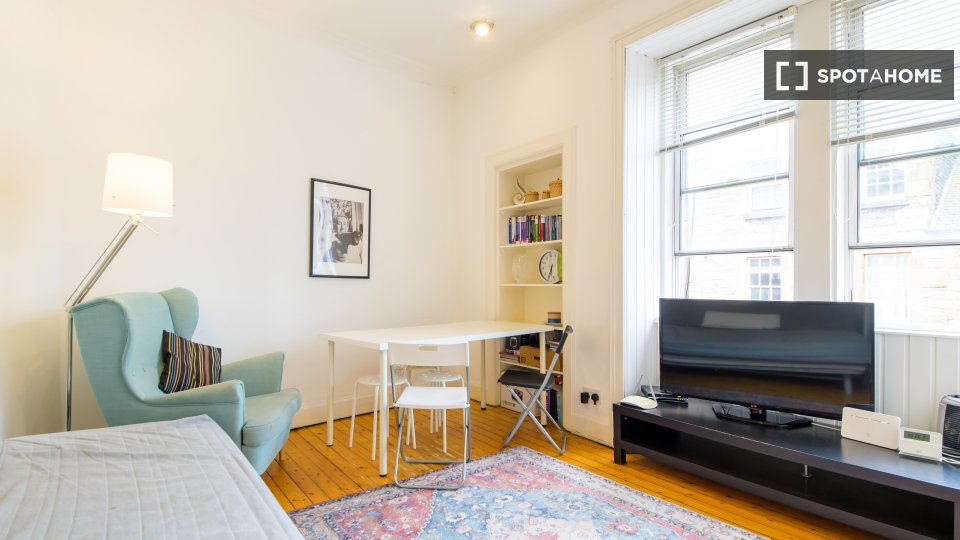 Apartment Edinburgh, 2 beds — photo 11