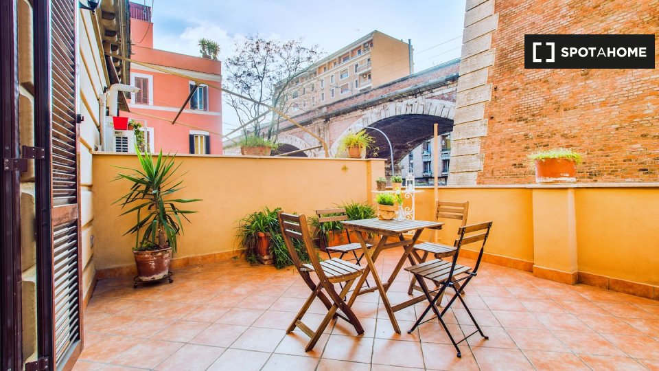 Apartment Rome, 1 bed — photo 1