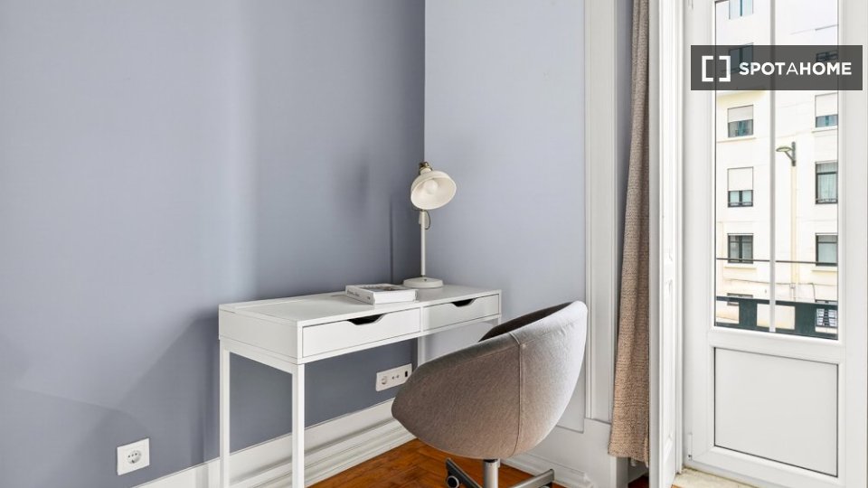 Double room Lisbon, 5 beds — photo 2