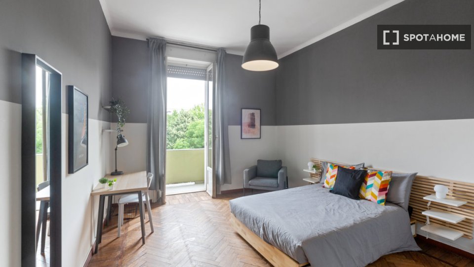 Double room Milan, 2 beds, 84m² — photo 1