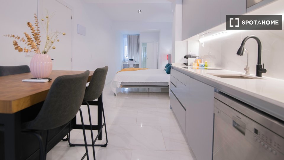 Appartamento Valencia, 1 camera, 40m² — foto 12