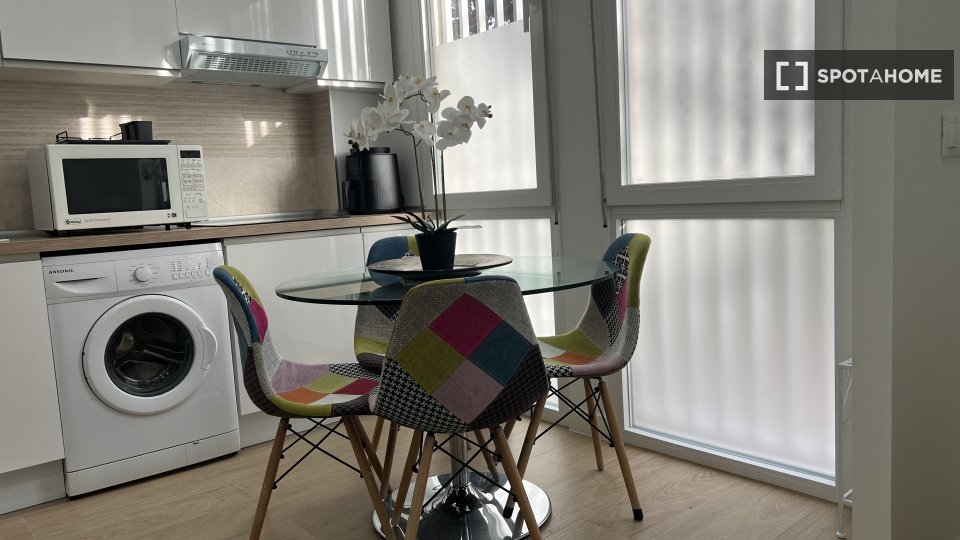 Apartment mono Madrid, 30m² — photo 1