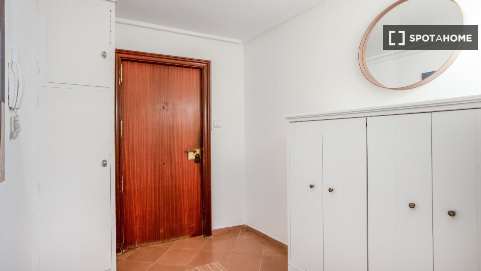 Double room Alicante, 8 beds, 200m² — photo 7