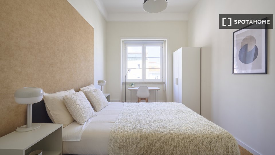 Double room Lisbon, 6 beds — photo 6