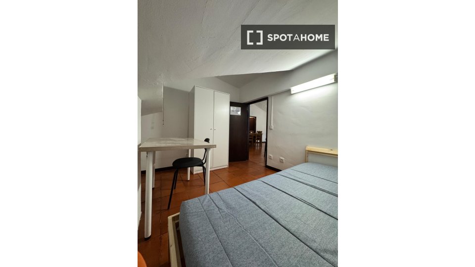 Double room Coimbra, 9 beds — photo 1
