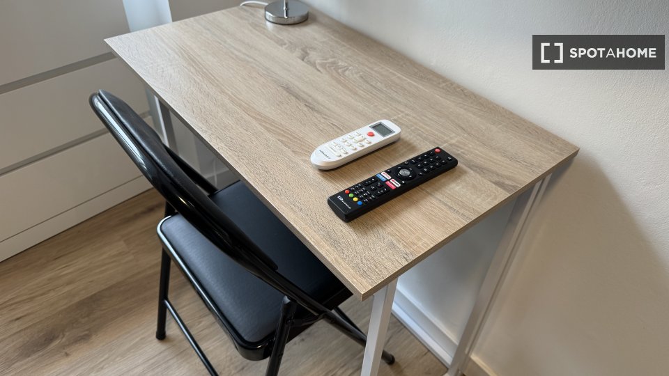 Habitación en piso compartido en alquiler en Ventas, Madrid