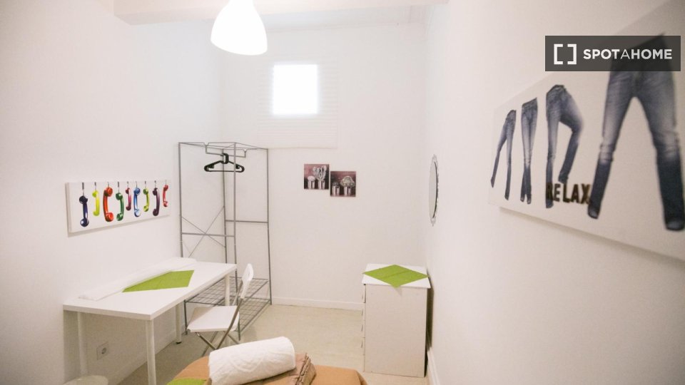 Double room Lisbon, 20 beds — photo 31