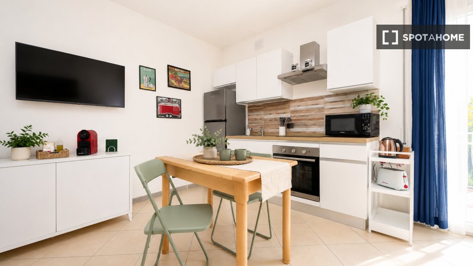 Apartment Rome, 2 beds — photo 24