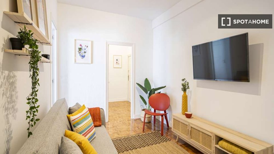Double room Madrid, 6 beds — photo 24