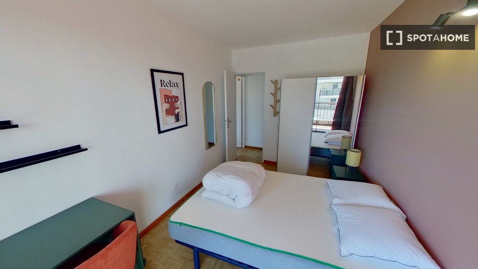 Double room Marseille, 15 beds — photo 5