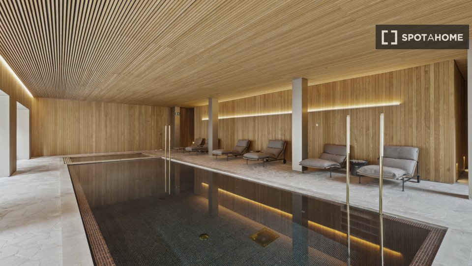 Apartment Madrid, 2 beds, 140m² — photo 13