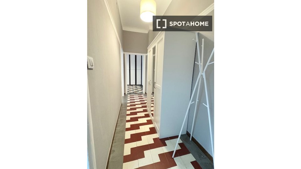 Apartment Milan, 1 bed, 70m² — photo 12