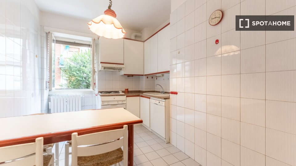 Double room Milan, 5 beds, 120m² — photo 13