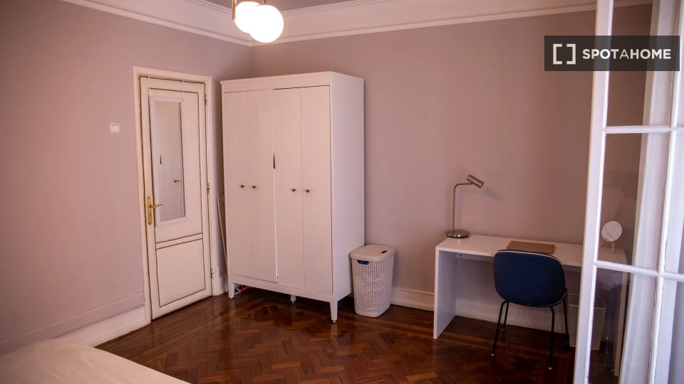 Double room Lisbon, 7 beds — photo 3