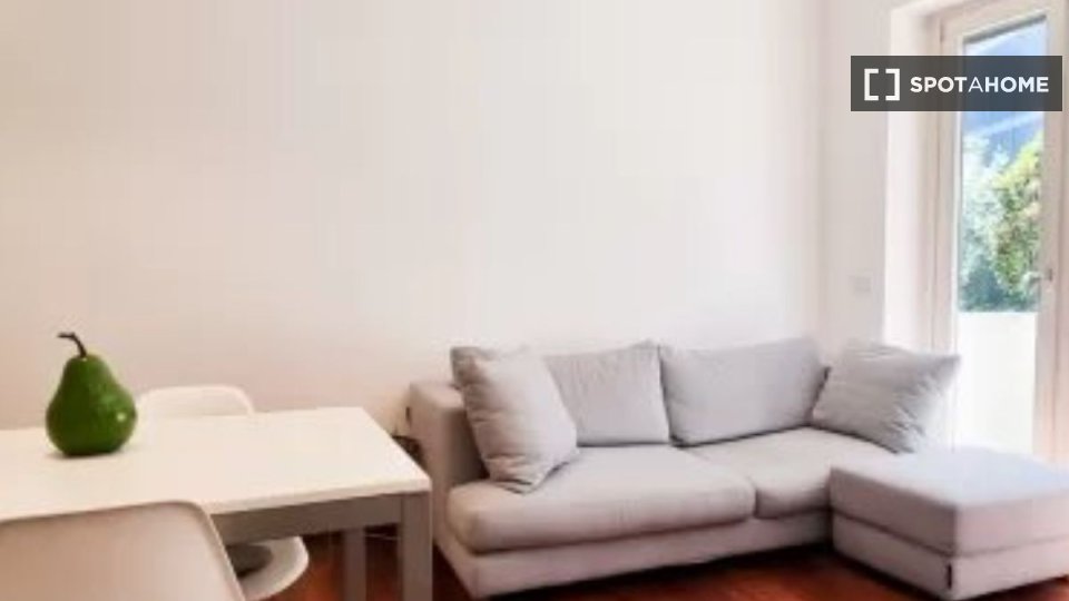 Apartment Milan, 1 bed — photo 4