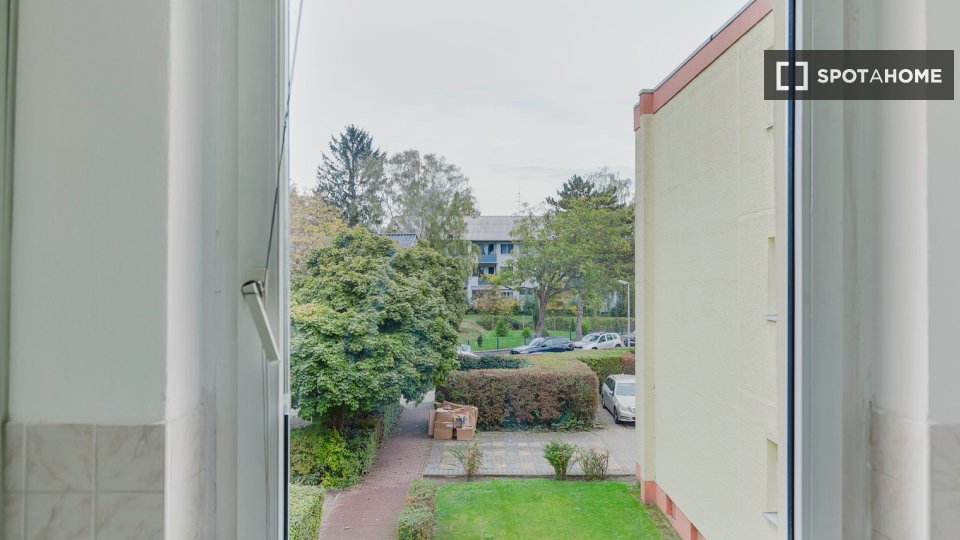 Apartment Berlin, 2 beds, 72m² — photo 3