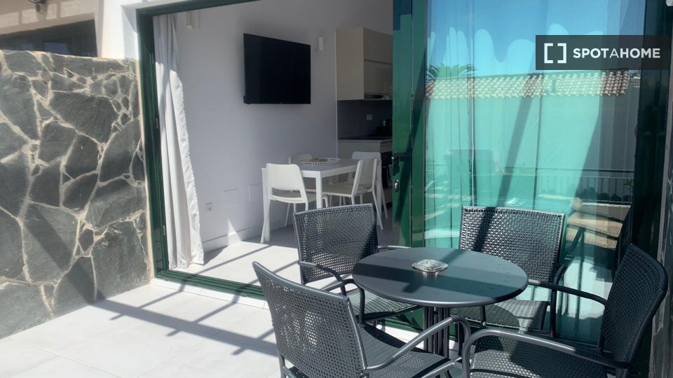Apartment Santa_Cruz_De_Tenerife, 1 bed, 45m² — photo 1