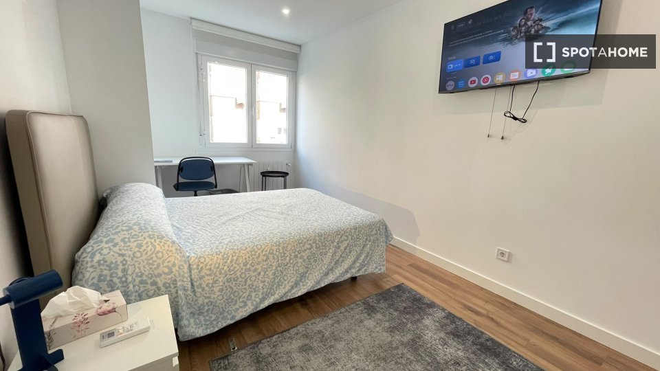 Double room Madrid, 6 beds — photo 19