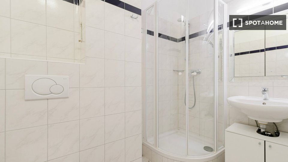 Apartment Vienna, 3 beds, 126m² — photo 18