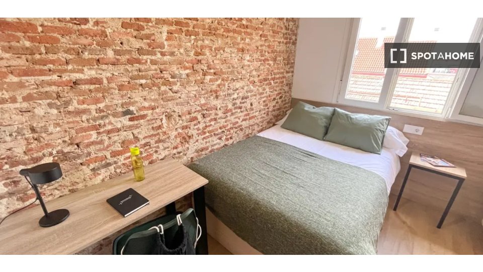 Double room Madrid, 6 beds — photo 22