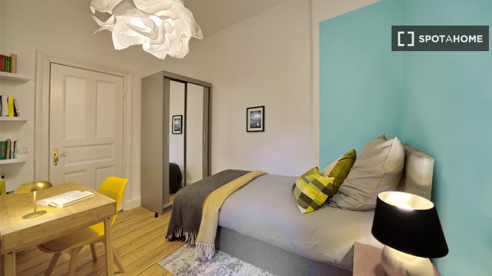 Double room Hamburg, 3 beds — photo 1